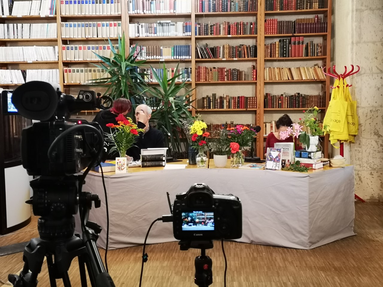 rencontres traduction arles