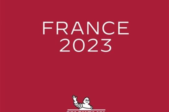 Guide Michelin : restaurants & hébergements : France 2023.jpg