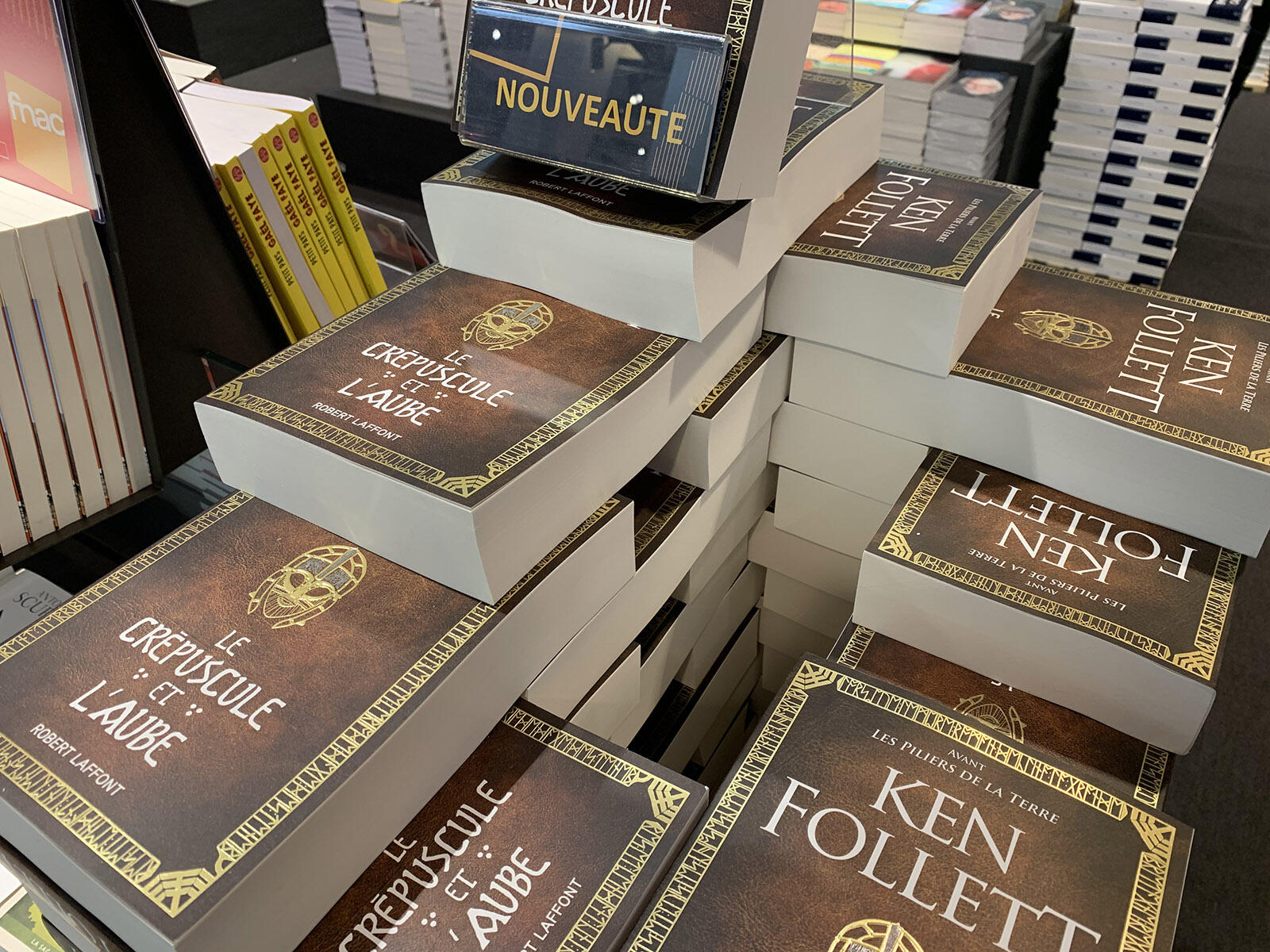 Le dernier roman de Ken Follett en série télévisée Livres Hebdo