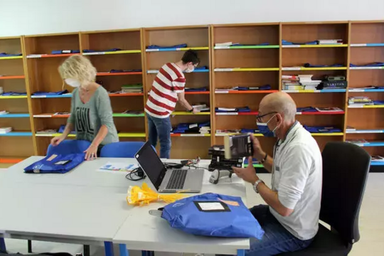 Bibliothèque départementale de la Marne merci facteur