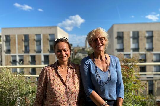 Carine Sabbagh (Responsable des éditions Doc en poche) et Elodie Lavignotte (département de l’édition et du débat public). - Copyright Pierre Georges 