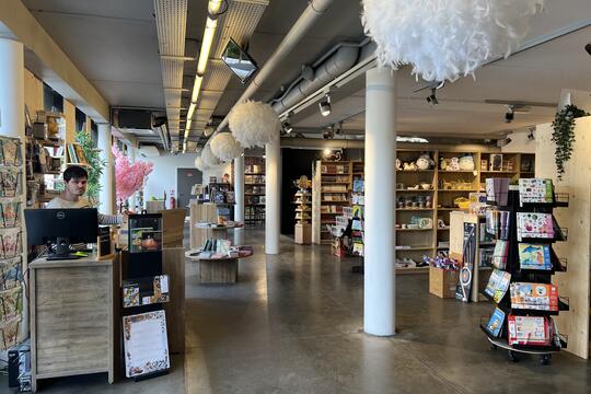 La librairie Quai des songes a ouvert en mai 2023.