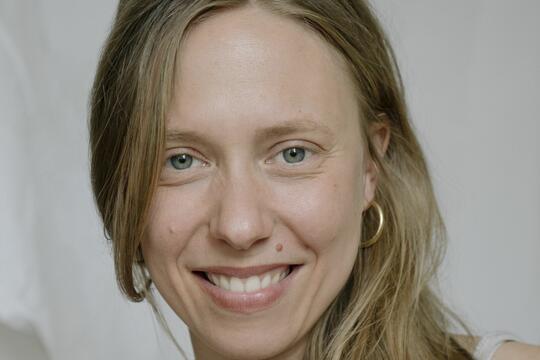 Louise Chenneviere Pour Britney POL0.jpg