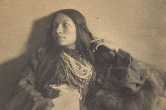 Zitkla Une enfance amerindienne Bartillat0.jpg