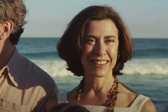 Fernanda Torres dans Je suis toujours là de Walter Salles