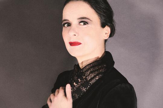 Amelie Nothomb Tant mieux Albin Michel0.jpg