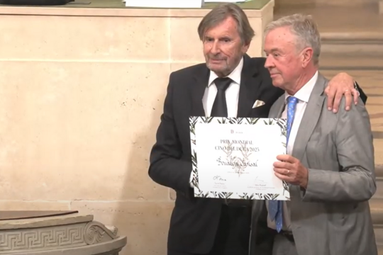 Daniel Rondeau de l'Académie Française et Antoine Gallimard le 18 juin 2025 sous la coupole
