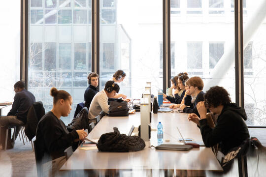 Des lecteurs à la BPI