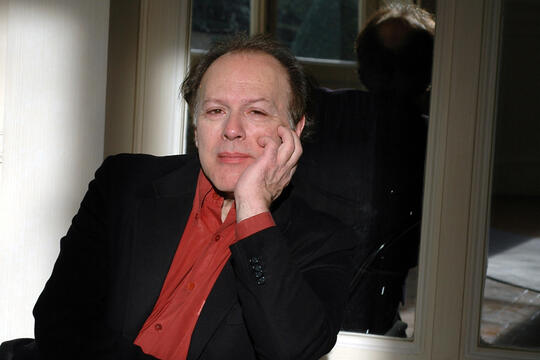 Javier Marias Les domaines du loup Gallimard0.jpg