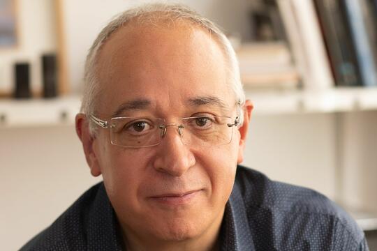 Bernard Lahire Pourquoi comprenonsnous le monde  La Decouverte0.jpg