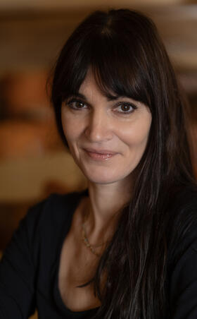 Mathilde Beaussault La colline Seuil0.jpg