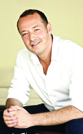 Stephane Carlier Ce qui est arrive a la celebre actrice blonde Le Tripode0.jpg