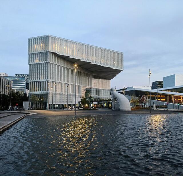 En 2021, l’IFLA avait consacré la bibliothèqueDeichman Bjørvika d’Oslo.