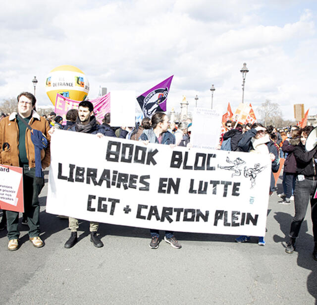 Book Bloc+carton plein
