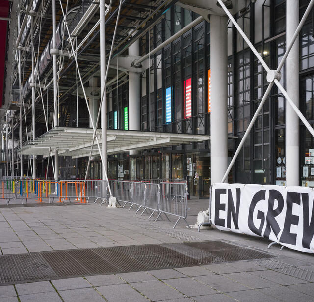 Photo grève Centre Pompidou
