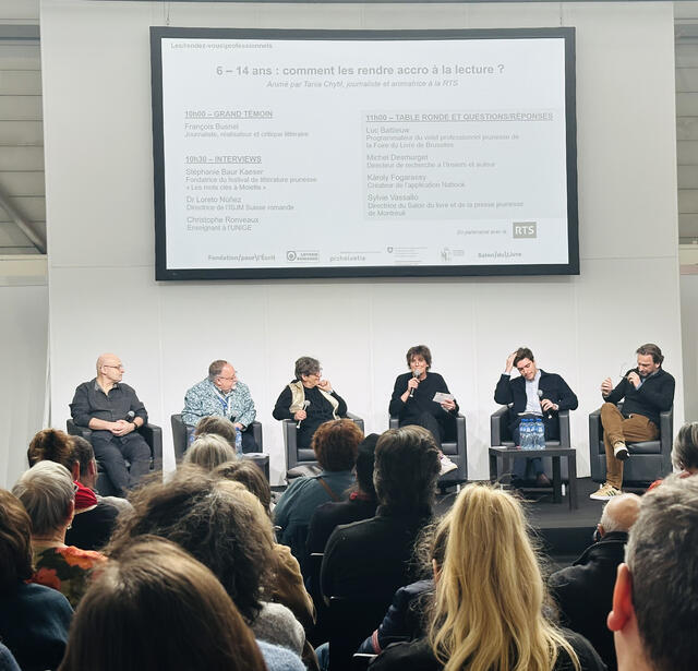 "Comment faire lire les ados", était le thème de la première rencontre professionnelle du Salon du livre de Genève.