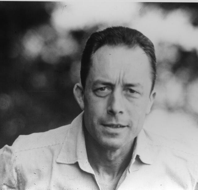 CAMUS Albert © Archives Gallimard