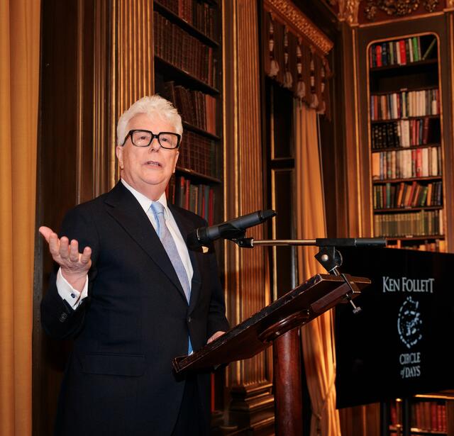 Ken Follett