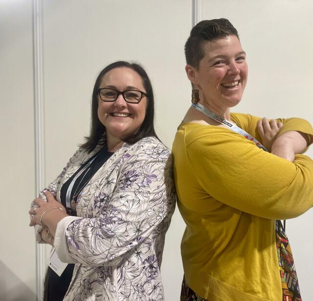 Amanda Jones et Sam Helmick, représentantes de l’ALA
