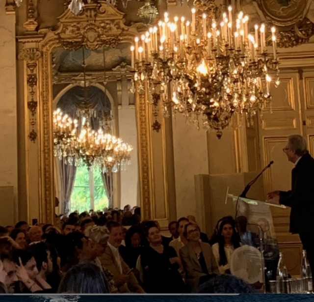 Le président du jury Pierre Haski lors de la remise du premier prix littéraire du quai d’Orsay dans les salons de réception du ministère le 4 juin 2025