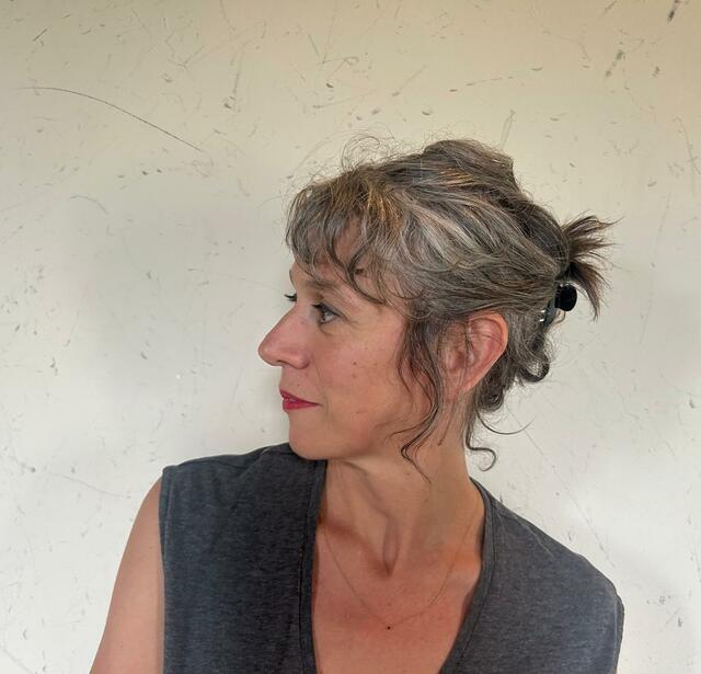 Coline Meirieu, responsable de la médiathèque Loubon, à Marseille