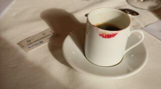 La tasse à café d'une des jurées du prix Femina