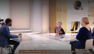 Mohamed Mbougar Sarr, invité de "28 minutes", présenté par Elisabeth Quin, sur Arte le 28 décembre 2021