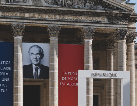 Robert Badinter entre au Panthéon le 9 octobre 2025