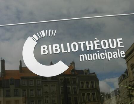 Une bibliothèque municipale