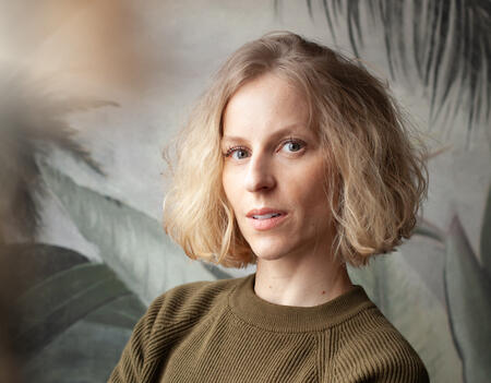 Alexandrine Descotes Le nenuphar Le Bruit du Monde0.jpg