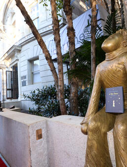 petit prince statue