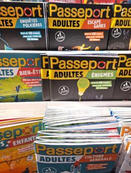 Cahier de vacances pour adultes Hachette