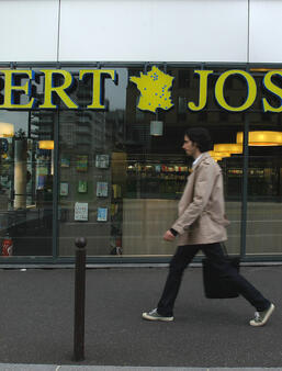 Située dans le 13 arrondissement de Paris, la librairie Gibert Joseph fermera ses portes en juin 2026