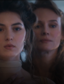 Anamaria Vartolomei et Diane Kruger dans la bande-annonce de Merteuil