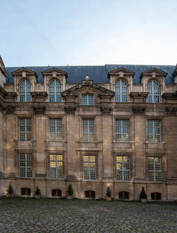 La bibliothèque historique de la ville de Paris