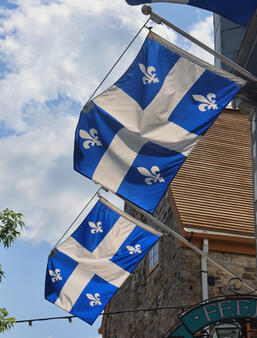 Drapeaux québécois