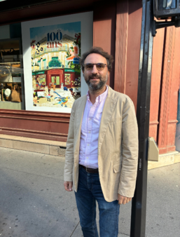Jérôme Elmalek, gérant de la librairie Lamartine depuis 2013