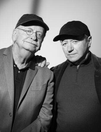 Erik Orsenna et Bernard Matussiere Voyages aux pays nomades Leau le sable et les reves Metailie0.jpeg