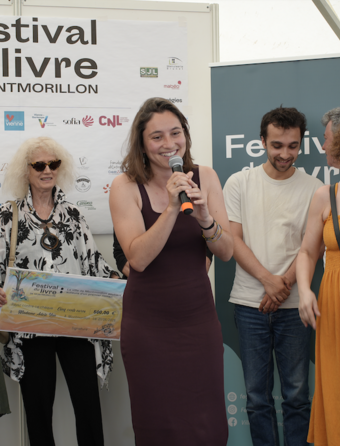 Adèle Yon à la remise du prix Régine Deforges