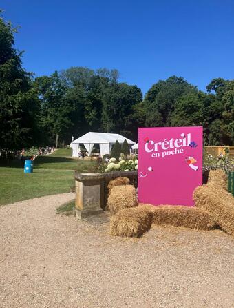 La première édition de Créteil en poche s'est déroulée les 28 et 29 juin dans le parc Dupeyroux au cœur du vieux Créteil 