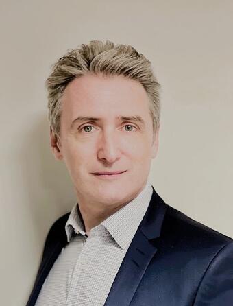 Arnaud Robert (Hachette Livre) entre au Bureau du SNE