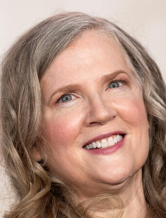 Suzanne Collins, autrice de la saga à succès Hunger Games, publiée en France par Pocket Jeunesse