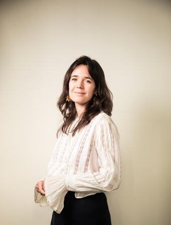 Constance Beccaria, dirige la collection Proche aux éditions de l'Iconoclaste