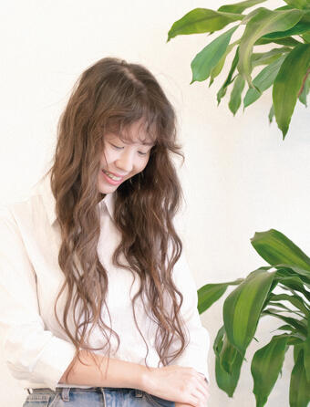 Minyoung Kang La dame aux plantes Verso0.jpg