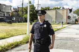 Jon Bernthal dans la mini série "We own the city" 