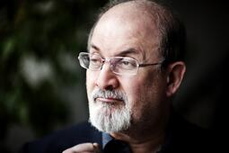 Salman Rushdie, "Langages de vérité. Essais 2003-2020" (Actes Sud) : Père Courage0.jpg