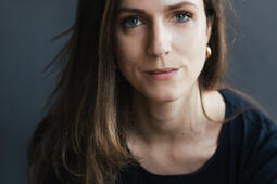 Sarah Bouasse Par le bout du nez Une histoire intime des odeurs CalmannLevy0.jpg