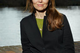 Elif Shafak Les fleuves du ciel Flammarion0.jpg