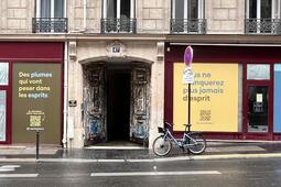 Façade librairie L'esprit et la plume