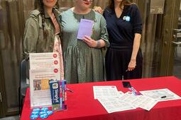 Claire Berest (à gauche) & Anne Berest (à droite) au NYPL en avril 2025